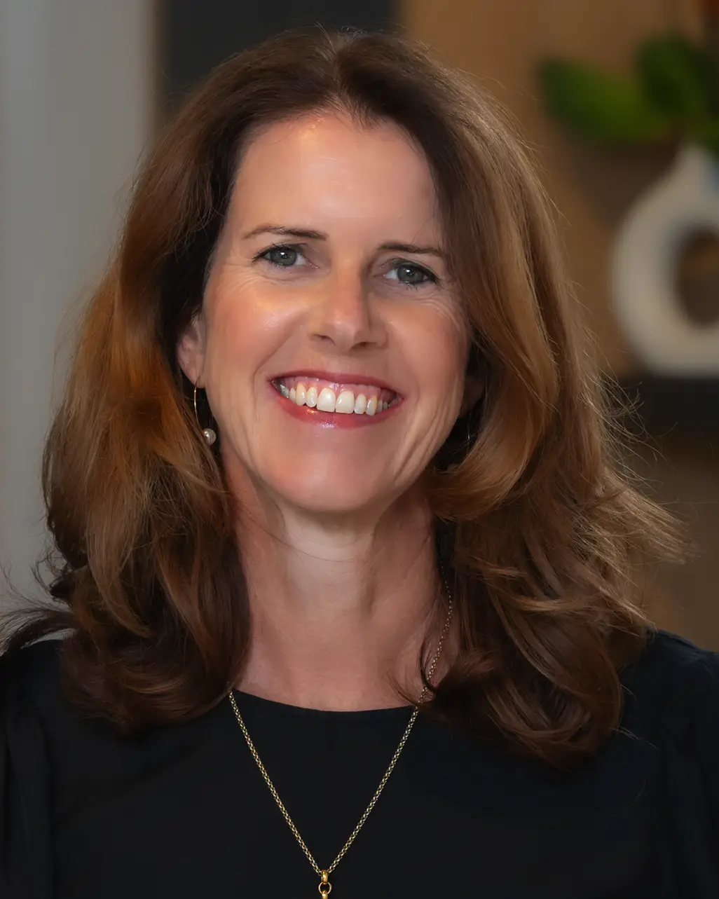 Bev Murray, Broker-Associate Realtor