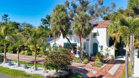 547 N Shore Dr. Sarasota Florida 34234