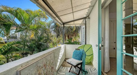547 N Shore Dr