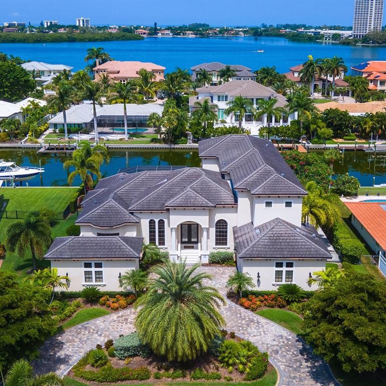 Exquisite Bird Key Canal Home. 360 Bob White Dr Sarasota FL
